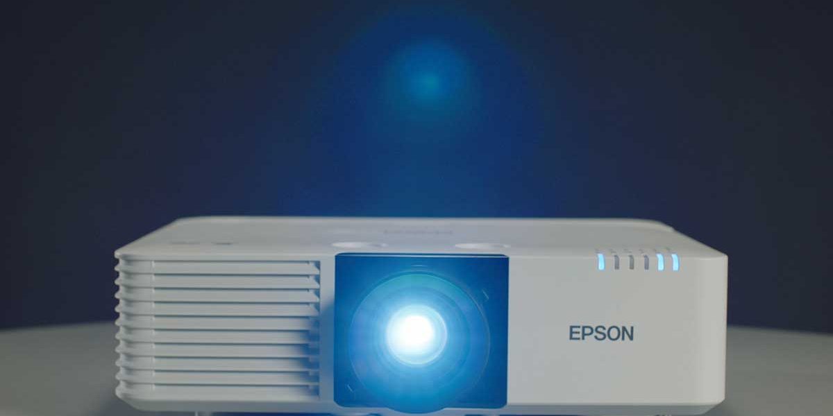 Epson amplía su gama de proyectores.