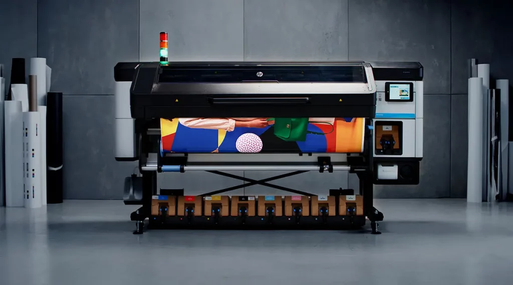 Impresora HP Latex 700/800, que estará presente en el Salón profesional C!Print Madrid 2022