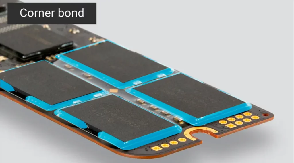 La memoria SSD PCIe M.2 de 112 capas lleva Corner Bond y terminaciones en oro